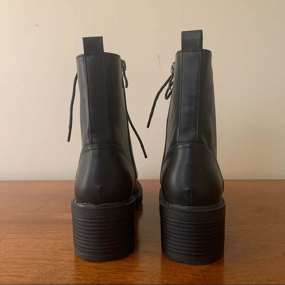 Timeless combat boots - Picture 4 of 10